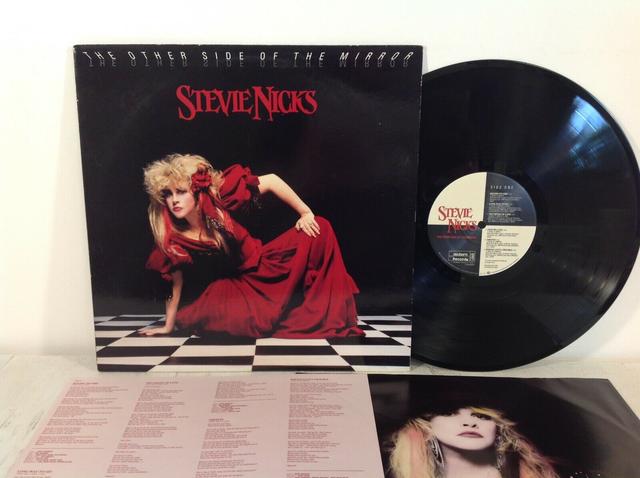 THE OTHER SIDE OF THE MIRROR 