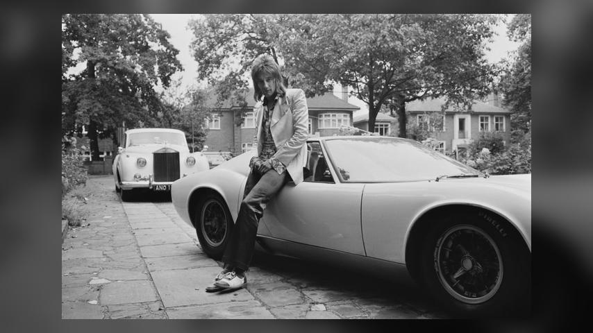 5 Things You Might Not Know About Rod Stewart